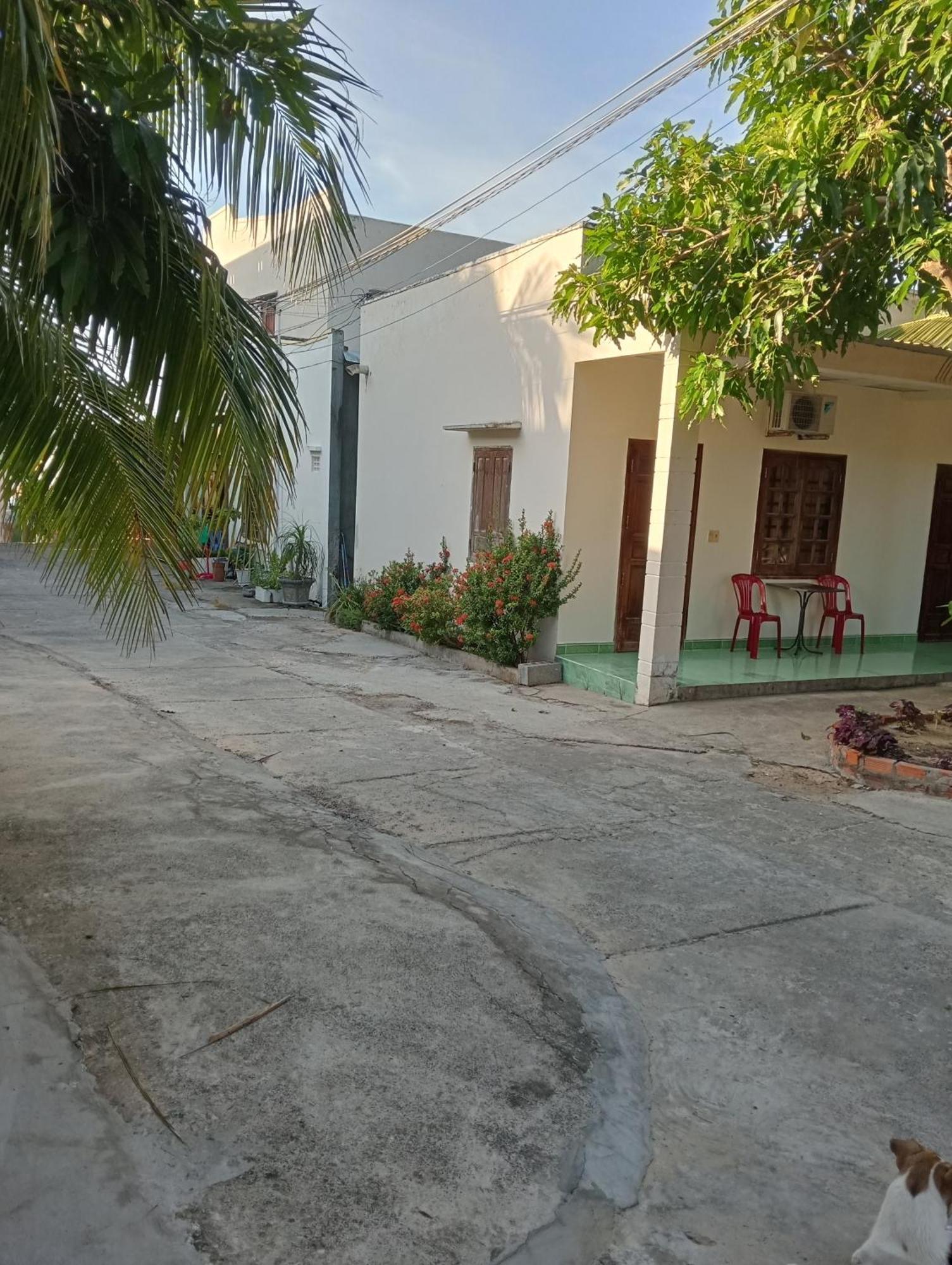 Homestay Nhat Thi Mui Ne Exterior photo